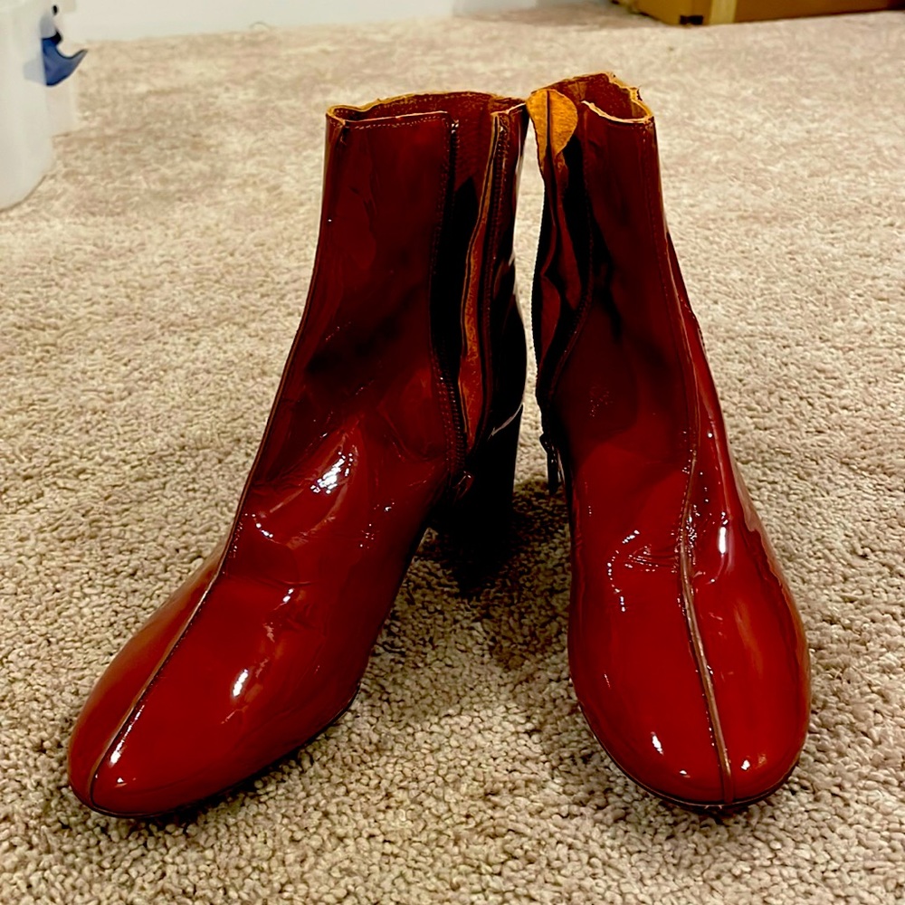 Ankle boots